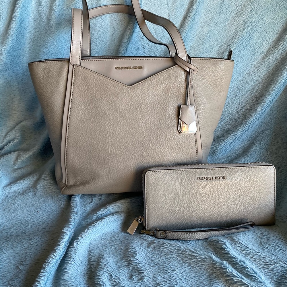 Michael Kors purse and wallet